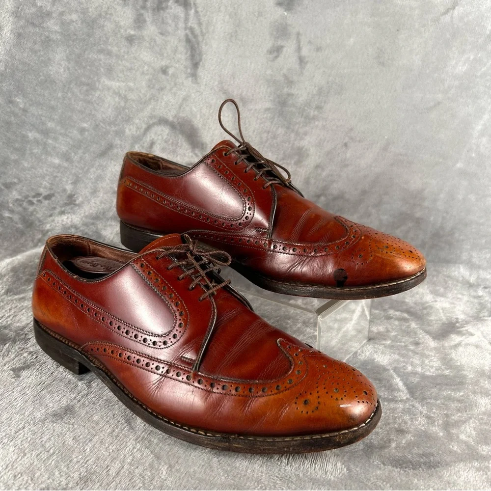 Allen Edmonds Caufield Wing-Tip Oxfords 11 D Made in USA Chestnut Leather Preppy
